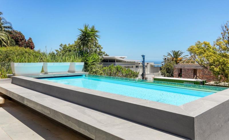 6 Bedroom Property for Sale in Camps Bay Western Cape